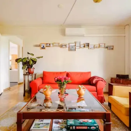 Westvleugel Luxe - 100 M2 - 5-8 Persons - Sauna - Whirlpools