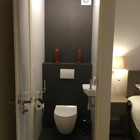 Apartment Westvleugel Luxe - 100 M2 - 5-8 Persons - Sauna - Whirlpools *