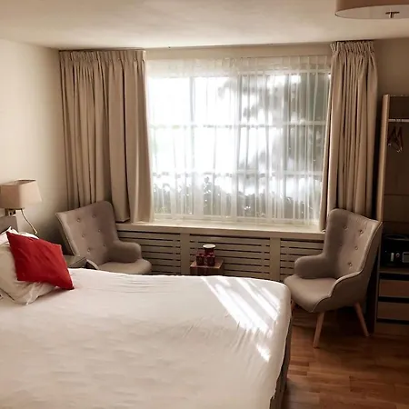 Westvleugel Luxe - 100 M2 - 5-8 Persons - Sauna - Whirlpools Apartment