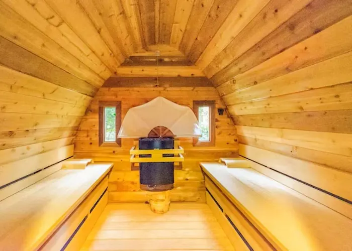 Apartamento Westvleugel Luxe - 100 M2 - 5-8 Persons - Sauna - Whirlpools Oss